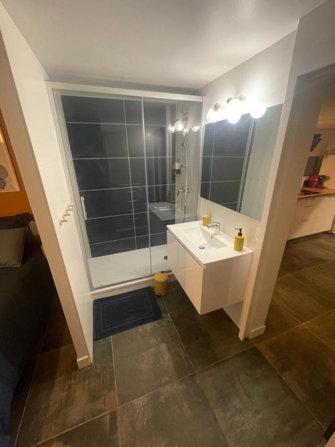 Gare Australe Apartment
